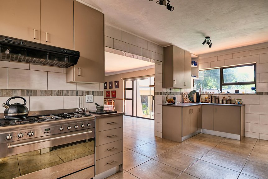 flooring options for dining rooms