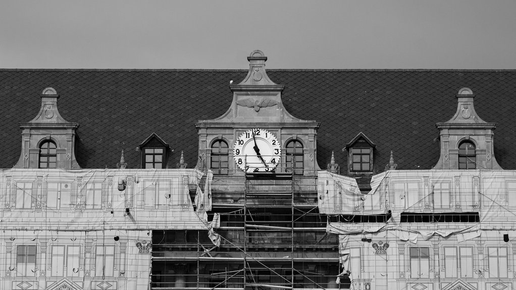 roof repair myths debunked